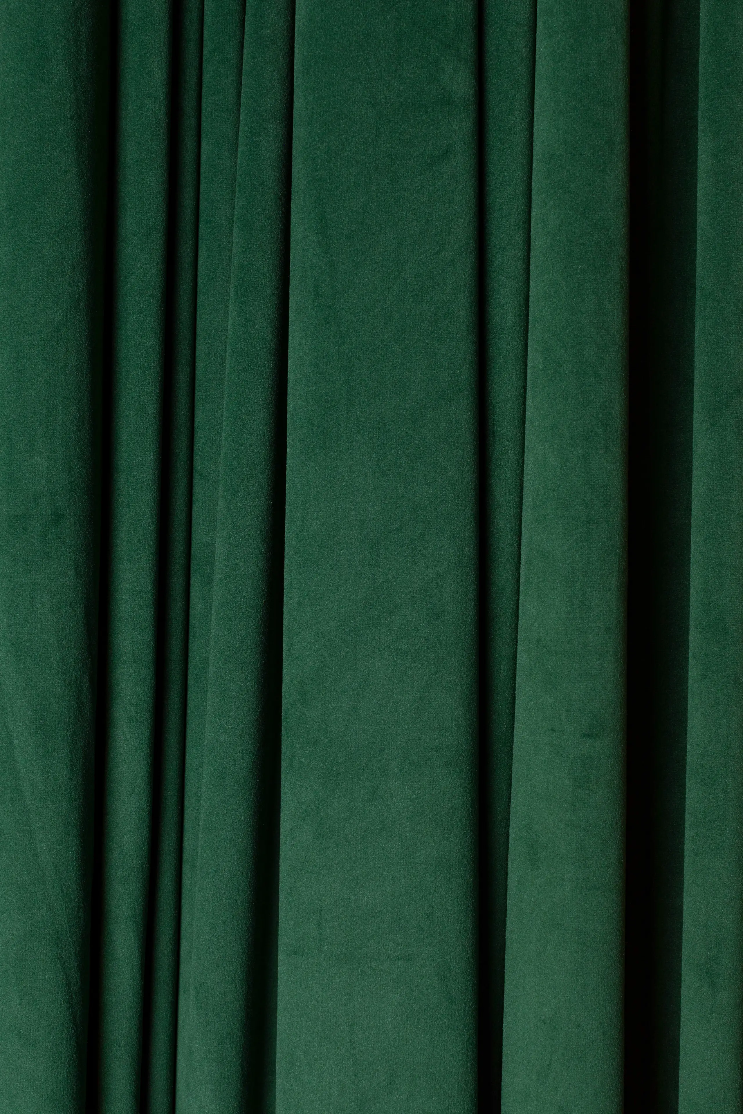 VELVET HUNTER 9'6"X8' - PIPE & DRAPE
